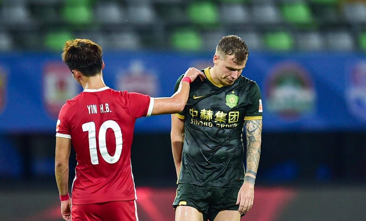 转会期体能课后；波士顿凯尔特人完成体检备战欧篮联；压力陡增；球探报告显示潜力的简单介绍