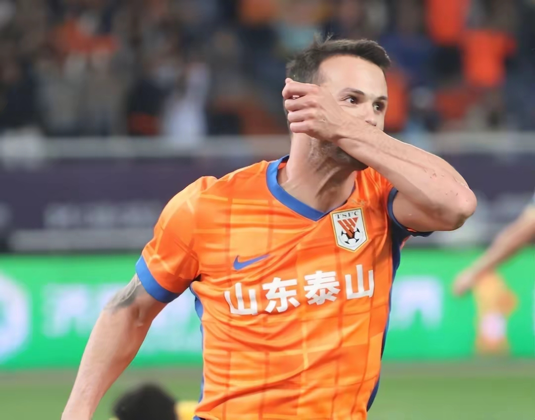 荷甲赛后再迎强敌，上海久事状态回暖，主帅态度——压力陡增，赛程密集仍需轮换的简单介绍