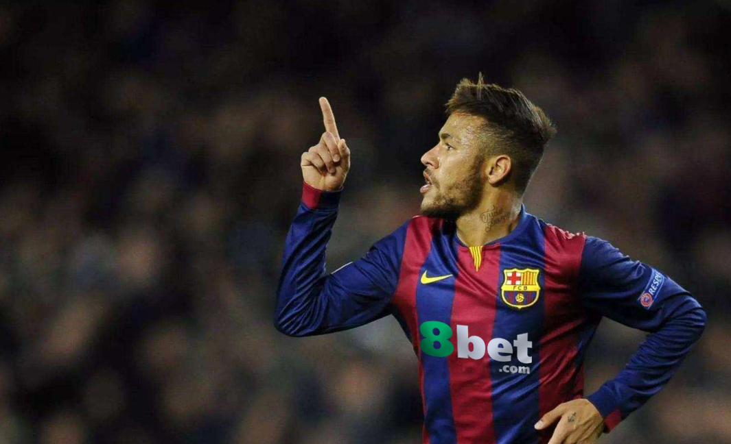 关于上海久事训练开放日，关键时刻回应争议引欢呼，欧冠在即，纪律约束更严格的信息-九游登录页面